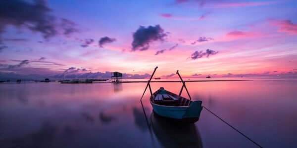 likizo- sunrise, boat, rowing boat-1014712.jpg